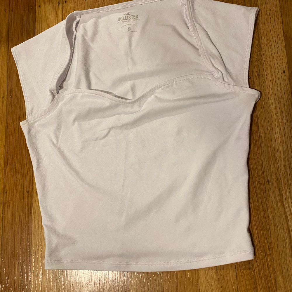 Hollister sweetheart top
